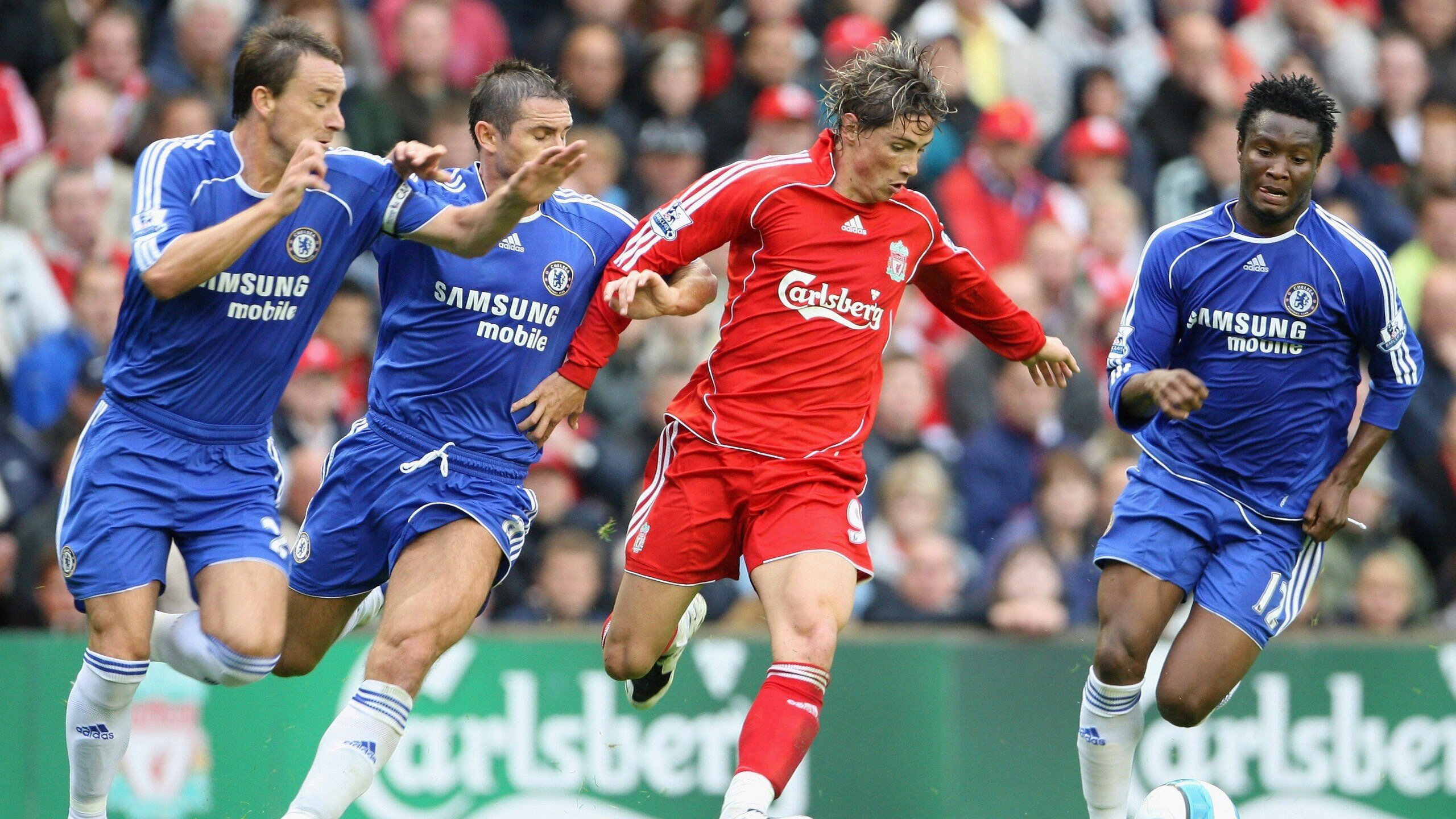 乐鱼体育官网登录-埃弗顿边路组织传中精度明显提高,埃弗顿阵型