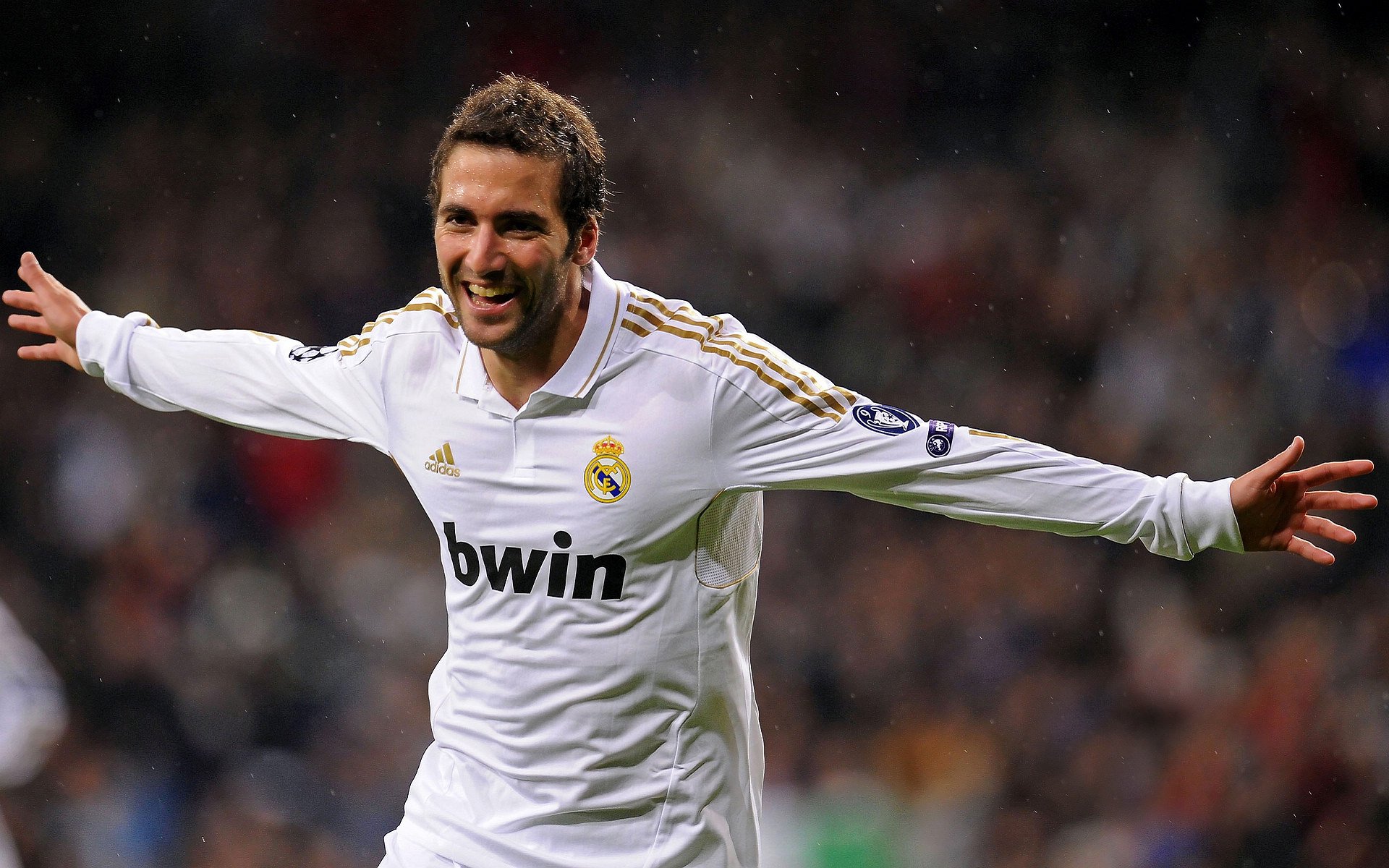 谷爱凌空中翻转动作赢满分，谷爱凌的努力